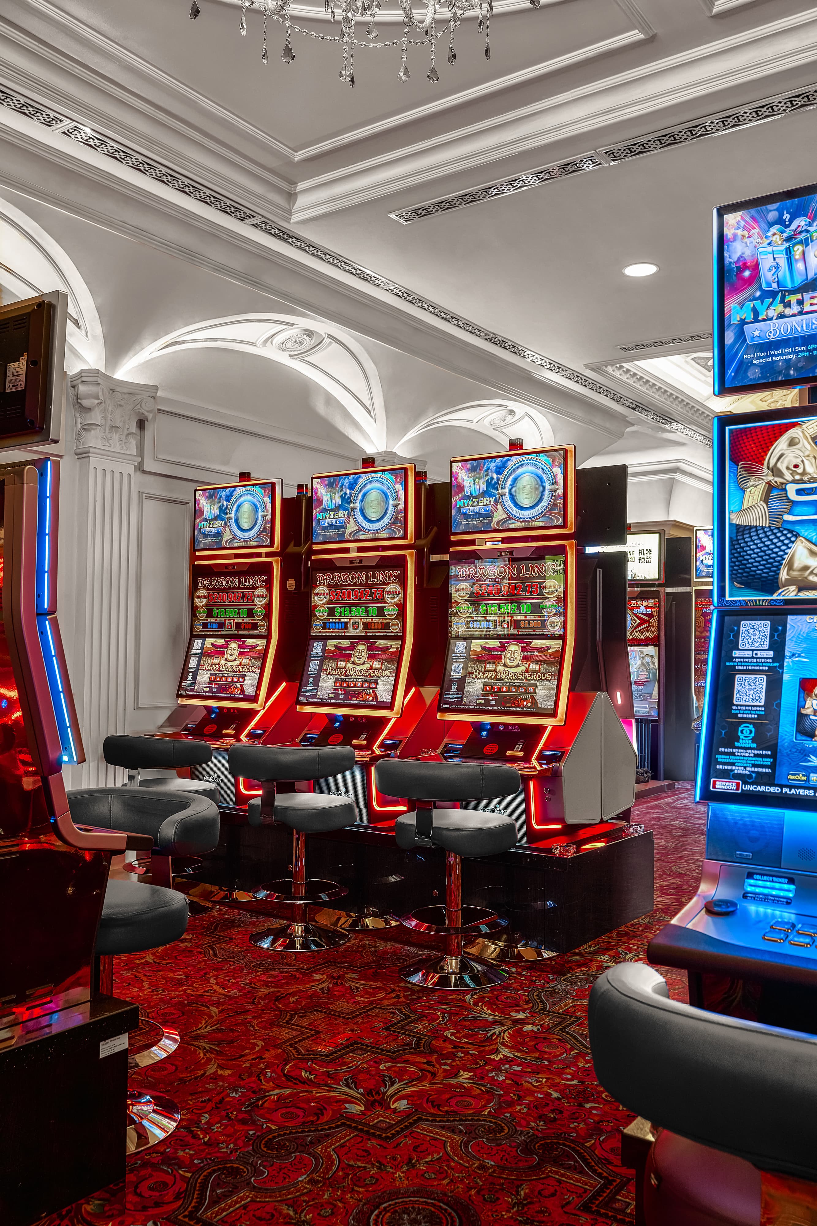 JACKPOTS